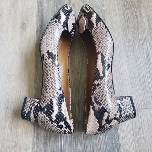 HOBBS LONDON SNAKE PRINT SHOES - Picture 8 of 15